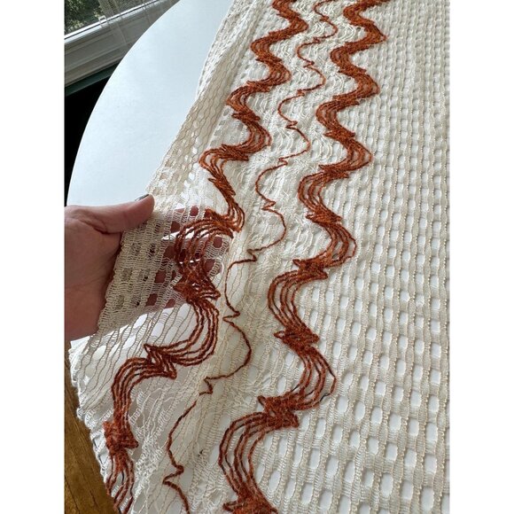 Vintage 70s curtain, cream and rust brown, net open weave, single panel - Picture 6 of 10